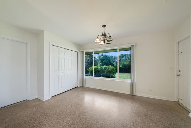 2022 Collier Avenue, Lake Worth, FL 33461