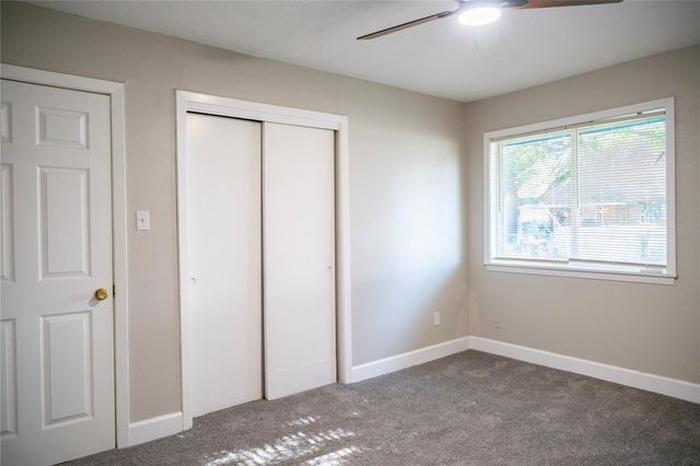 5502 Elm Tree Drive, Houston, TX 77048