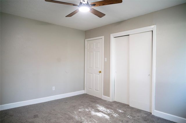 5502 Elm Tree Drive, Houston, TX 77048