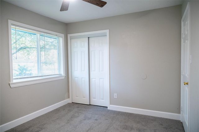 5502 Elm Tree Drive, Houston, TX 77048