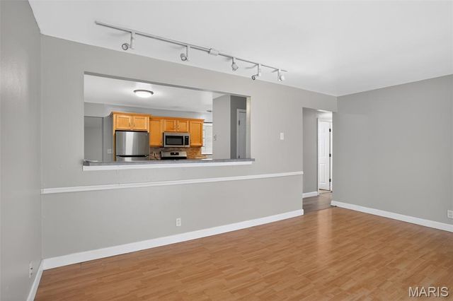 5563 Winchelsea Drive, St Louis, MO 63121