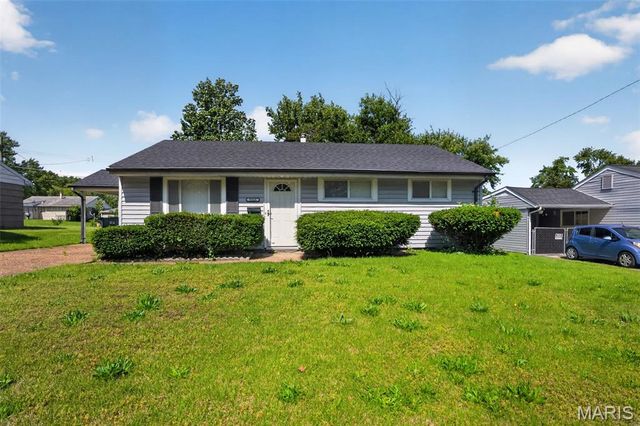 5563 Winchelsea Drive, St Louis, MO 63121