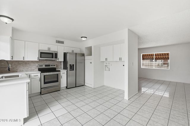 4625 W THOMAS Road 53, Phoenix, AZ 85031