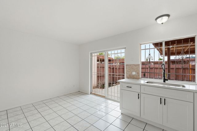 4625 W THOMAS Road 53, Phoenix, AZ 85031