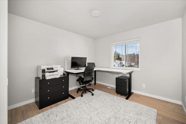 525 W Bolan Ave, Spokane, WA 99224