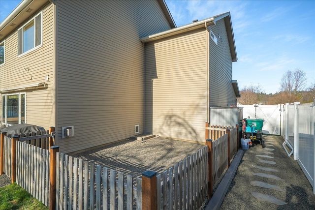 525 W Bolan Ave, Spokane, WA 99224