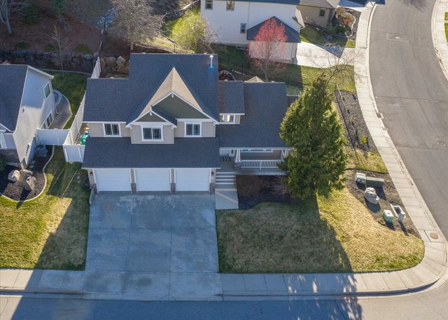 525 W Bolan Ave, Spokane, WA 99224