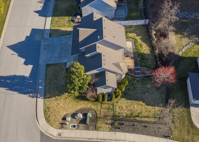 525 W Bolan Ave, Spokane, WA 99224