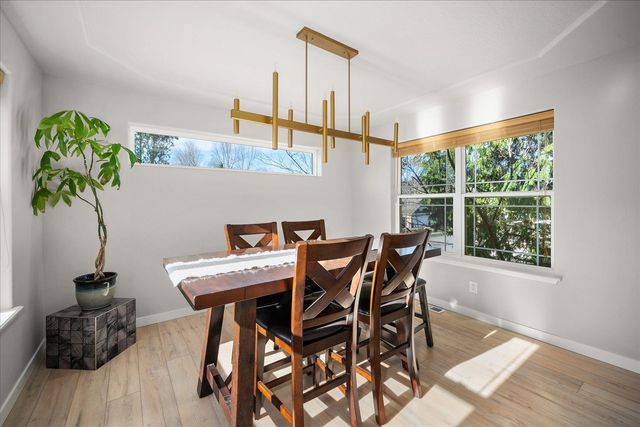 525 W Bolan Ave, Spokane, WA 99224