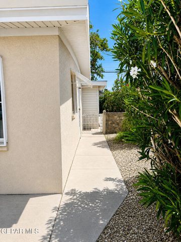 7304 PARKLAND Drive, El Paso, TX 79925