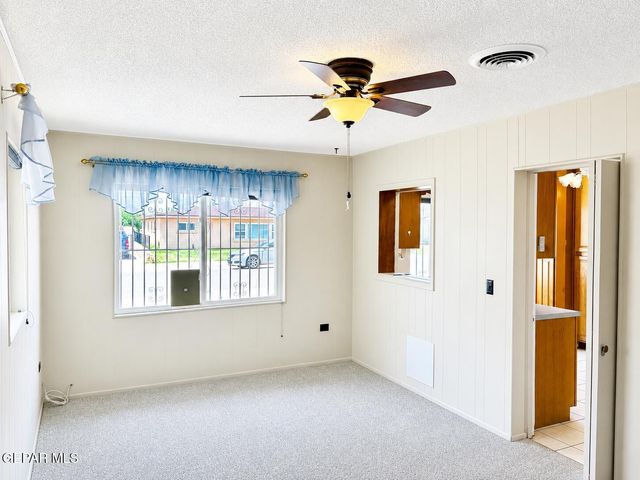 7304 PARKLAND Drive, El Paso, TX 79925