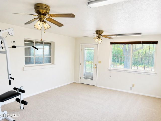 7304 PARKLAND Drive, El Paso, TX 79925