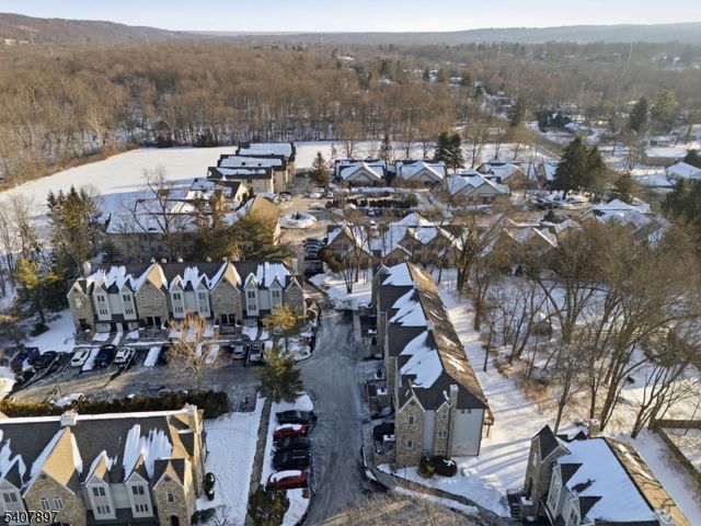 57 Daria Lane, Berkeley Heights Twp., NJ 07922