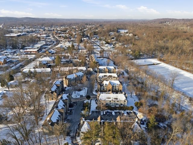 57 Daria Lane, Berkeley Heights Twp., NJ 07922