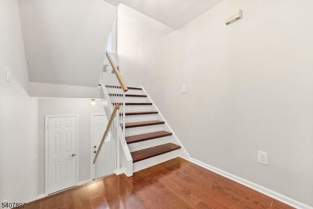 57 Daria Lane, Berkeley Heights Twp., NJ 07922