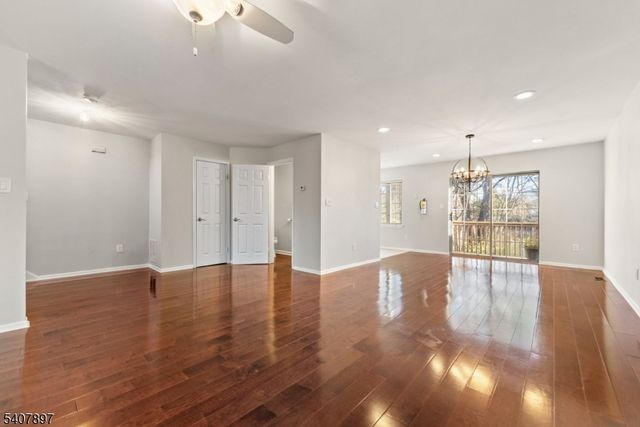 57 Daria Lane, Berkeley Heights Twp., NJ 07922