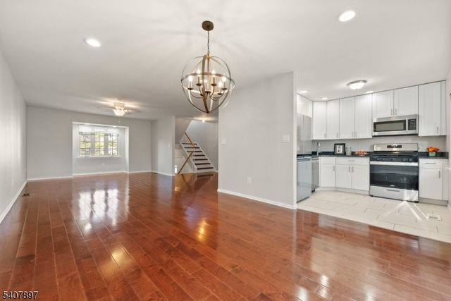 57 Daria Lane, Berkeley Heights Twp., NJ 07922