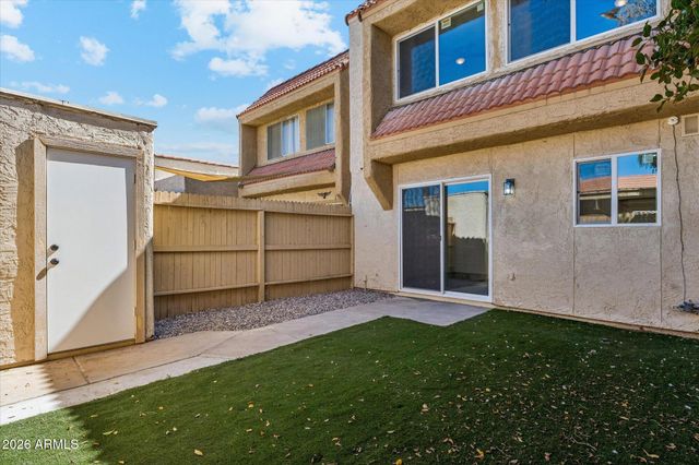 4806 W ROSE Lane, Glendale, AZ 85301