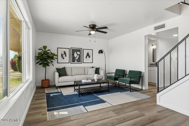 4806 W ROSE Lane, Glendale, AZ 85301