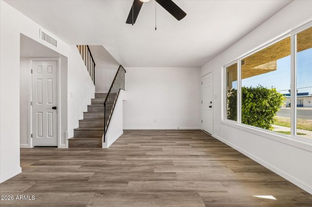 4806 W ROSE Lane, Glendale, AZ 85301