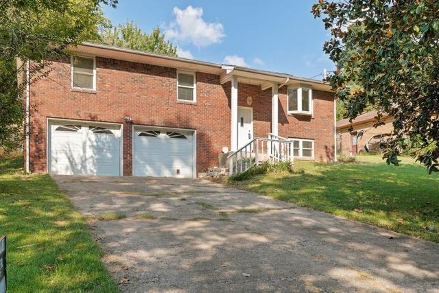 312 Anita Drive, Paducah, KY 42003