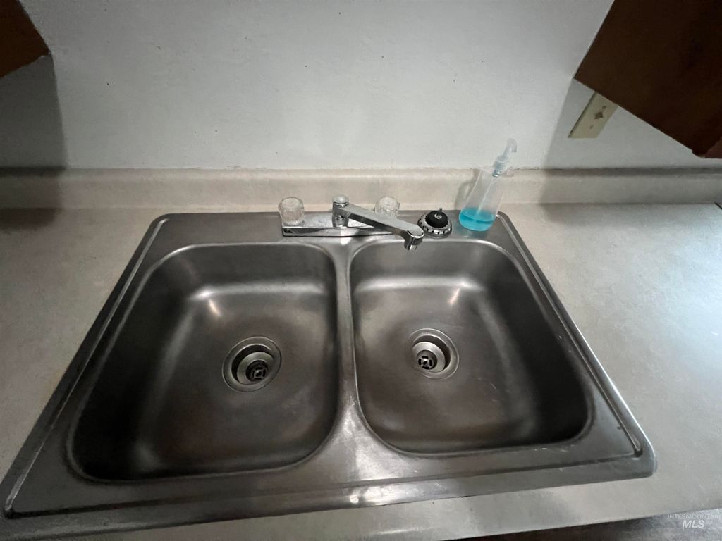 151 NW 8th St, Ontario, OR 97914 photo 12