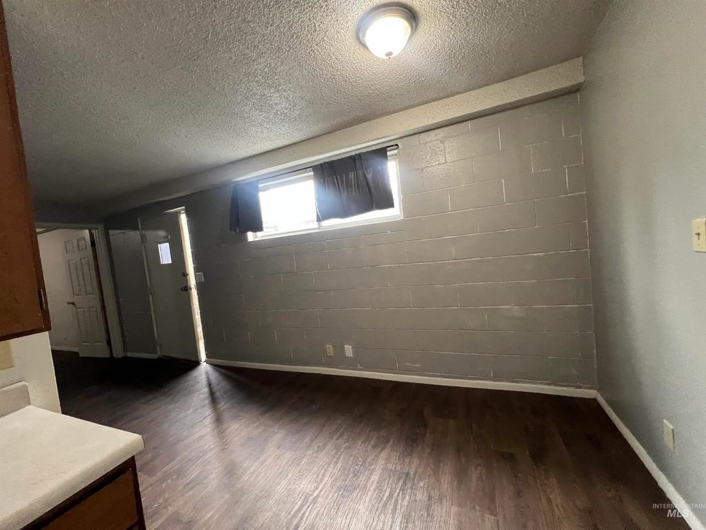 151 NW 8th St, Ontario, OR 97914 photo 25