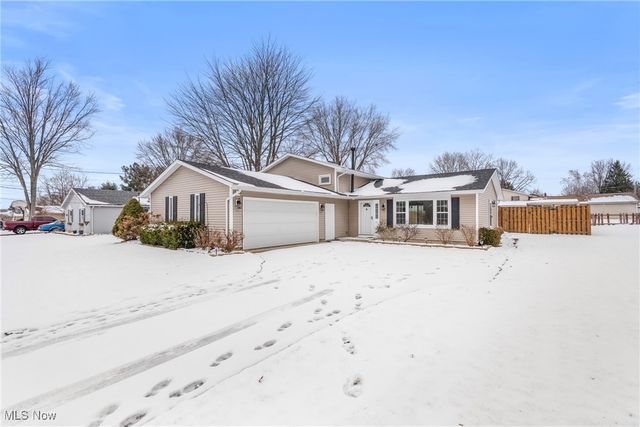 6619 Rosedale Drive, Amherst, OH 44001