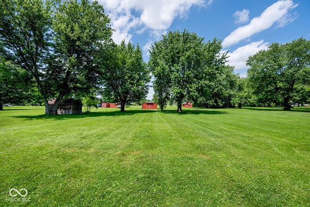 6084 W 100 S. S, New Palestine, IN 46163
