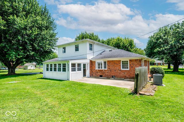 6084 W 100 S. S, New Palestine, IN 46163