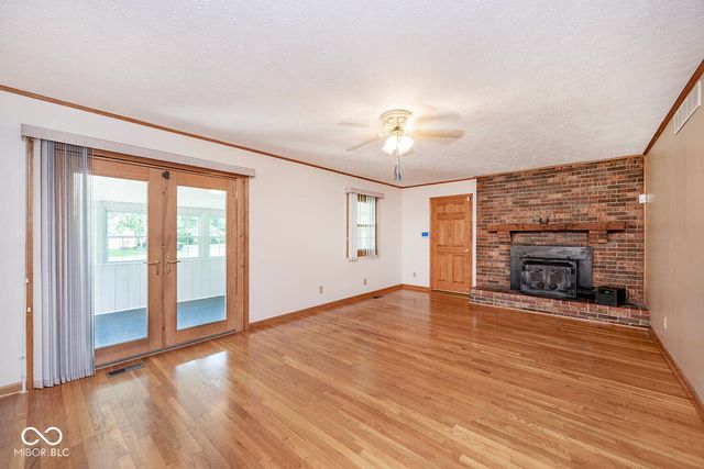 6084 W 100 S. S, New Palestine, IN 46163