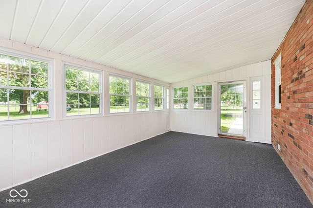 6084 W 100 S. S, New Palestine, IN 46163