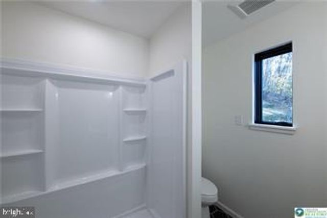 111 MAIN ST, Glendon, PA 18042