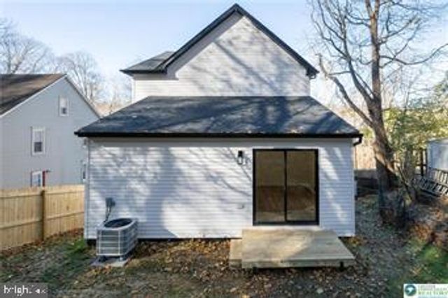 111 MAIN ST, Glendon, PA 18042