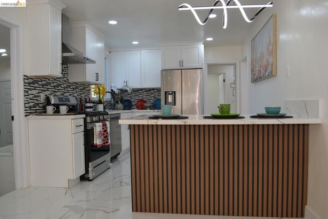 1516 Oscar ST, Richmond, CA 94804