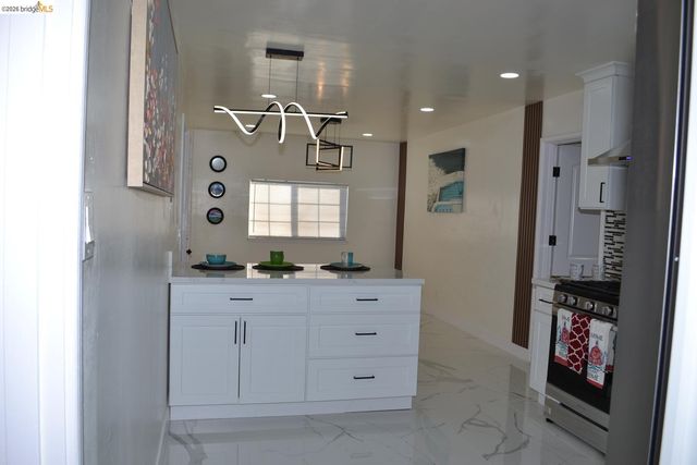 1516 Oscar ST, Richmond, CA 94804