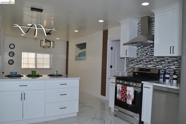 1516 Oscar ST, Richmond, CA 94804