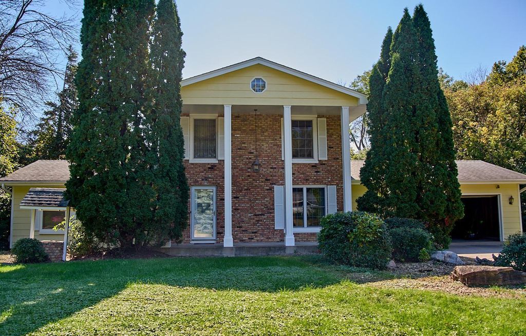 5235 W 139th Street, Savage, MN 55378