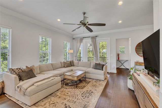 7333 Valley View Lane 501, Dallas, TX 75240