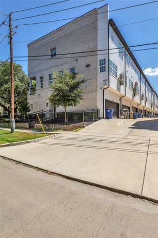 7333 Valley View Lane 501, Dallas, TX 75240