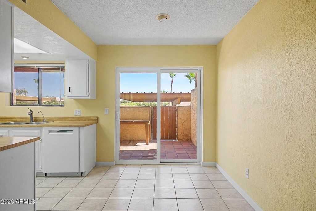 16336 E PALISADES Boulevard 9, Fountain Hills, AZ 85268 — photo 4