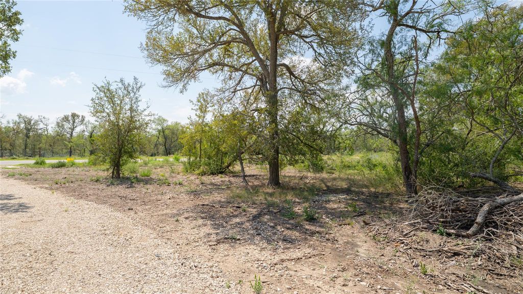160 Brinley Mae WAY, Lockhart, TX 78644
