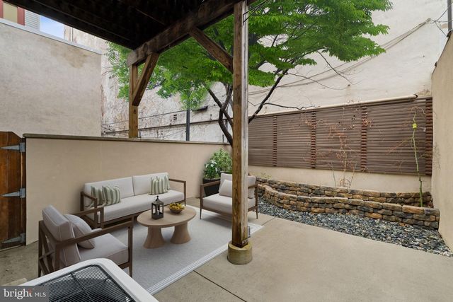 765 S 15TH ST, Philadelphia, PA 19146