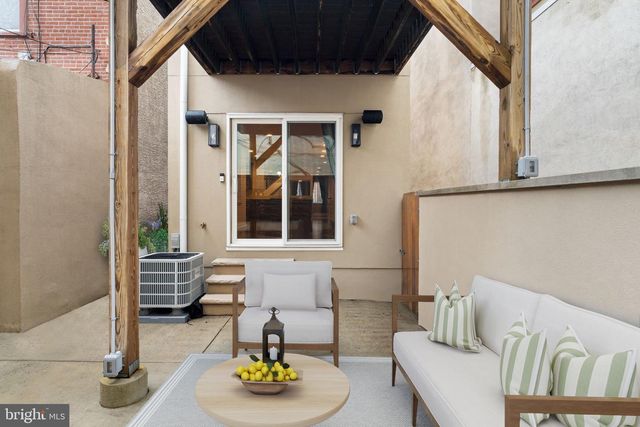 765 S 15TH ST, Philadelphia, PA 19146