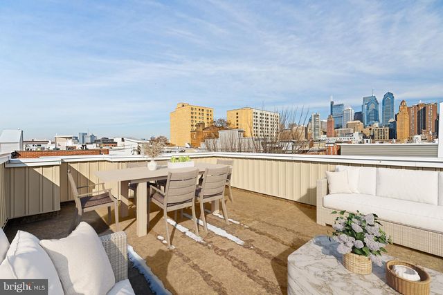 765 S 15TH ST, Philadelphia, PA 19146