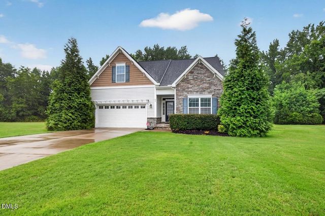 84 Dot Court, Fuquay Varina, NC 27526