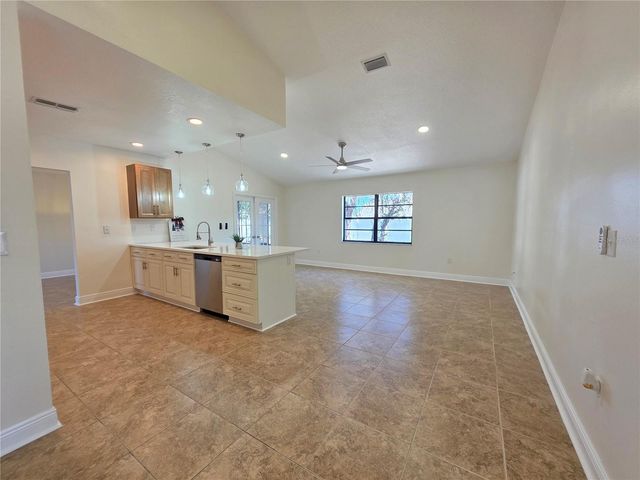 1076 STRATTON AVENUE, Spring Hill, FL 34609