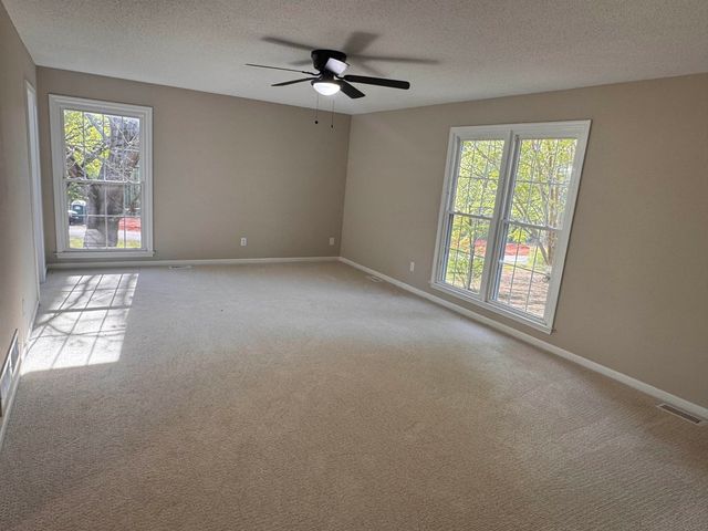 385 Wall Street, Campobello, SC 29322