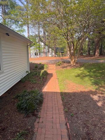 385 Wall Street, Campobello, SC 29322