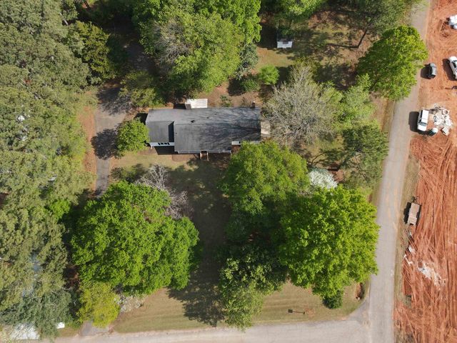 385 Wall Street, Campobello, SC 29322
